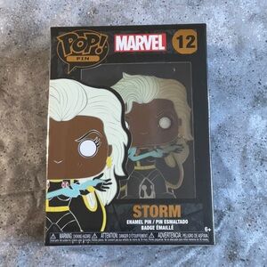 Funko POP! Pin Marvel X-Men Enamel Pin with Built-in Stand 12 - Storm